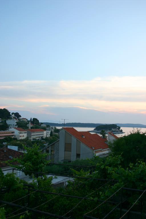 Cozy New Flat For 2 Or 3 Lägenhet Hvar Town Exteriör bild