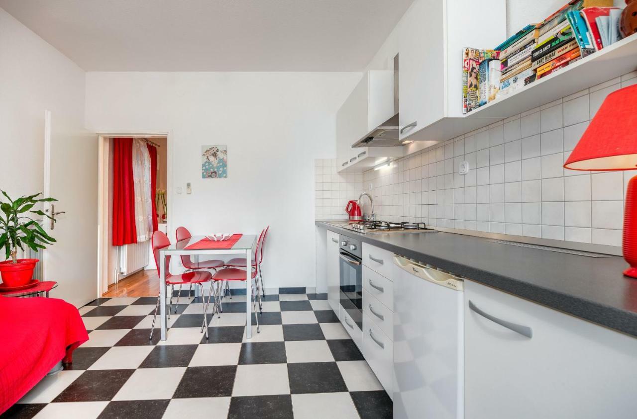 Cozy New Flat For 2 Or 3 Lägenhet Hvar Town Exteriör bild
