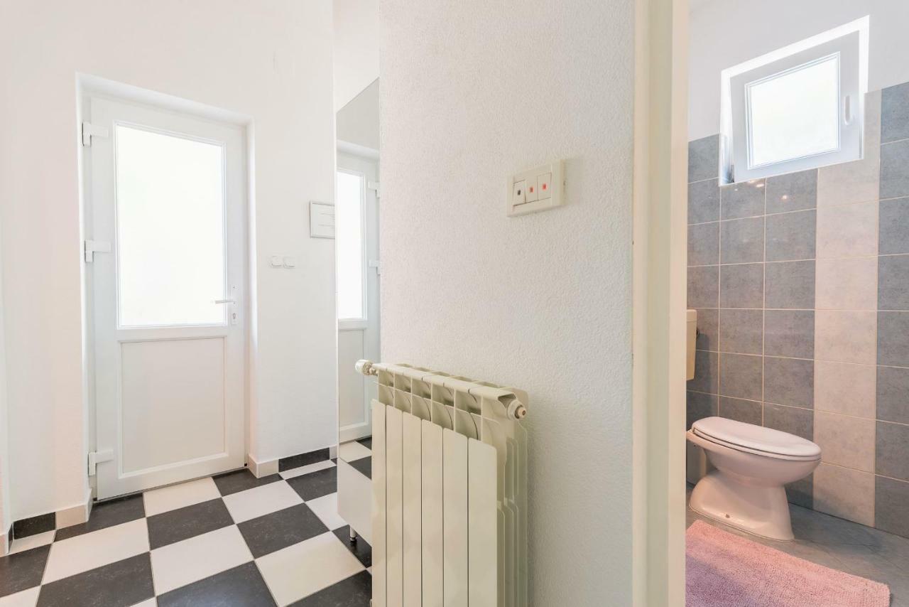Cozy New Flat For 2 Or 3 Lägenhet Hvar Town Exteriör bild